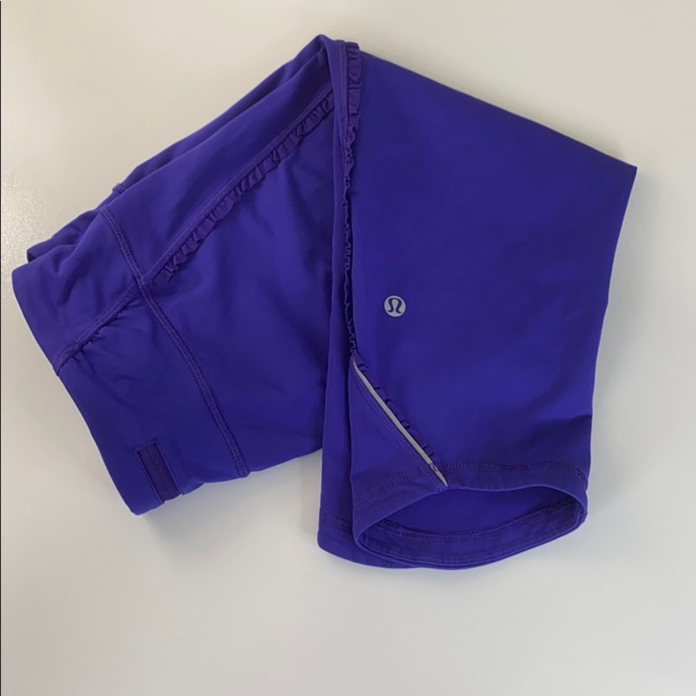 Lululemon Cropped Leggings Size 8 - Picture 2 of 6